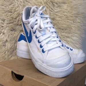 All Court Canvas NIKE